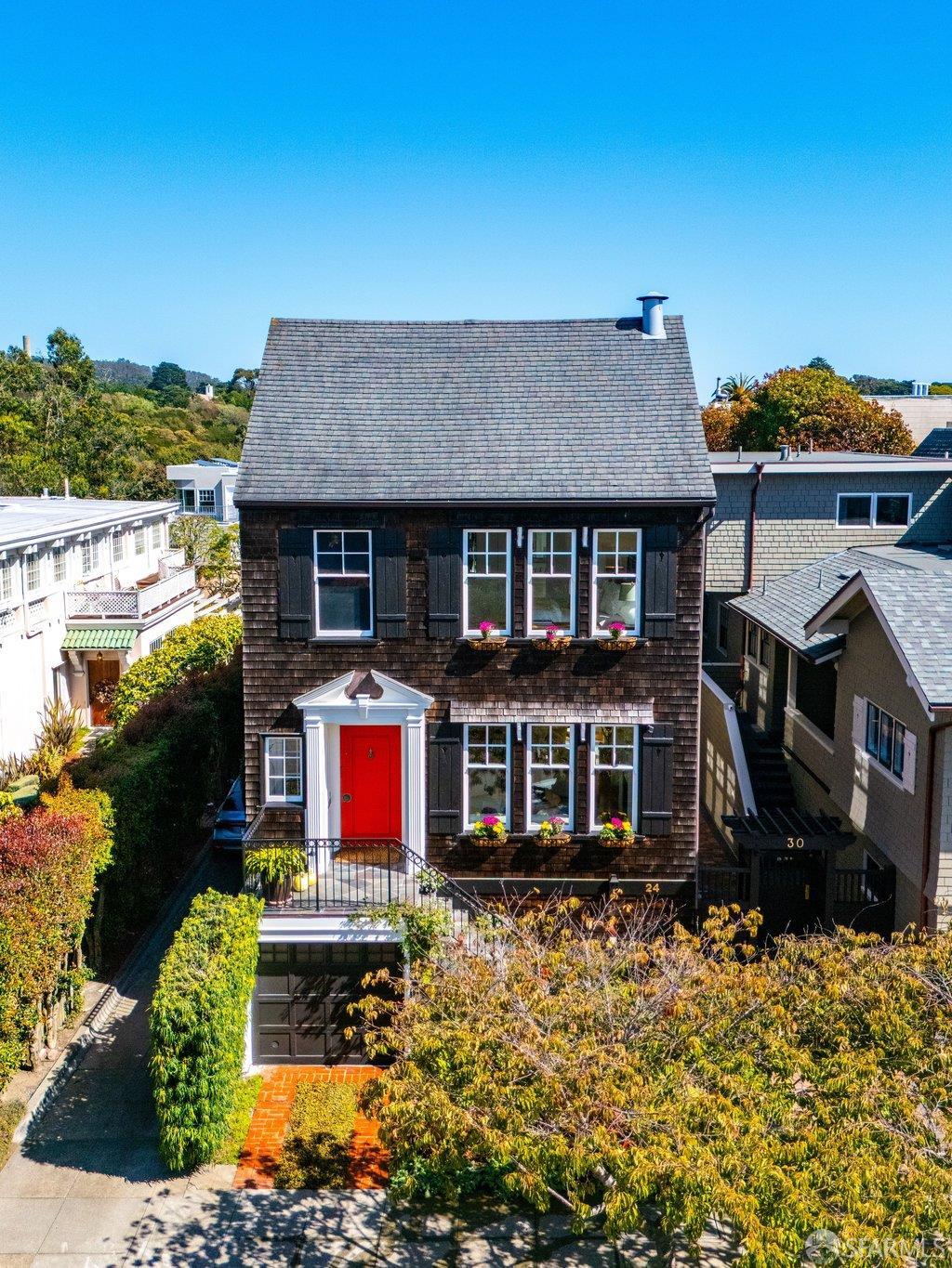 24 19th Avenue - Main photo