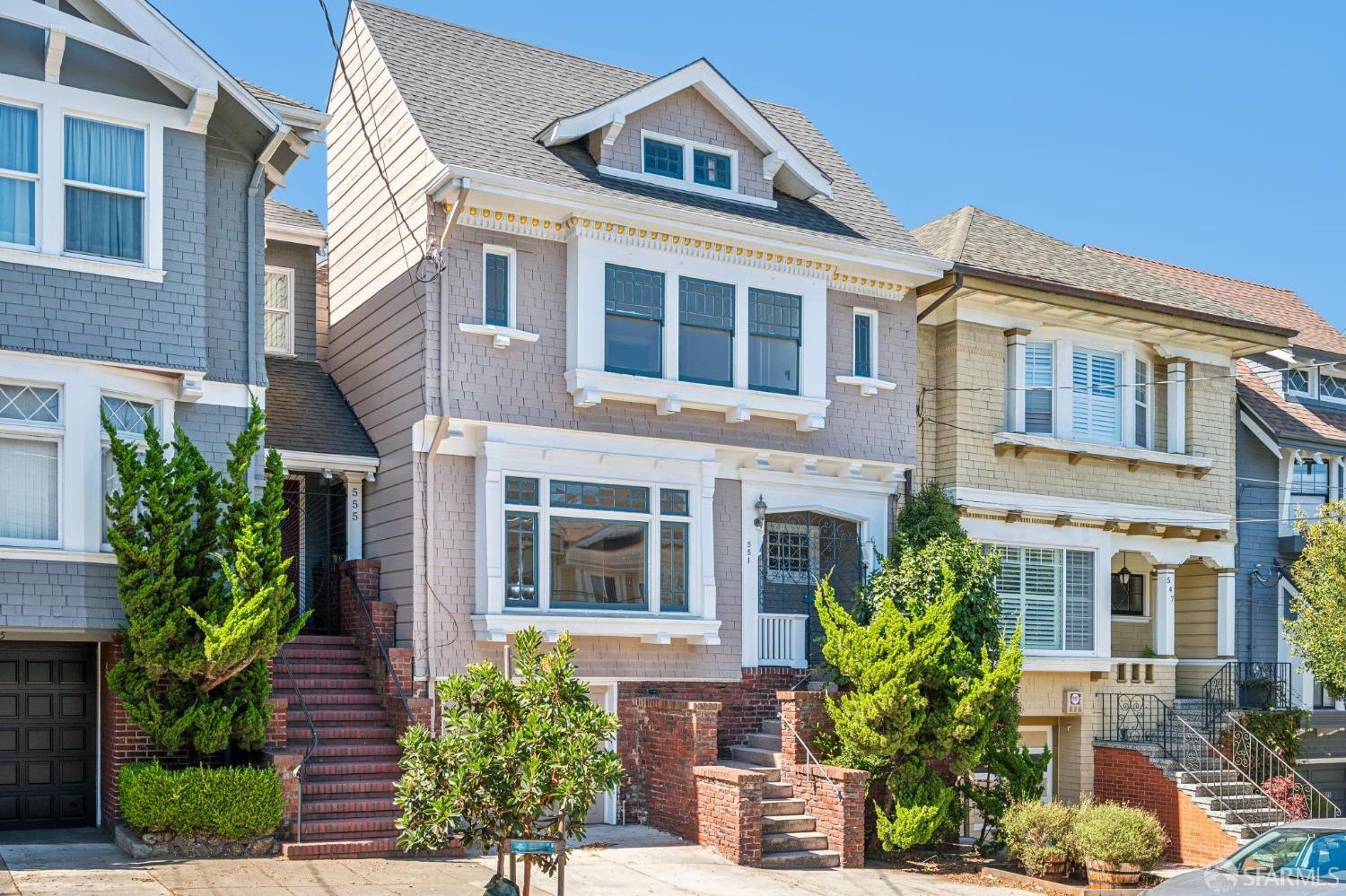 551 9th Avenue - Main photo