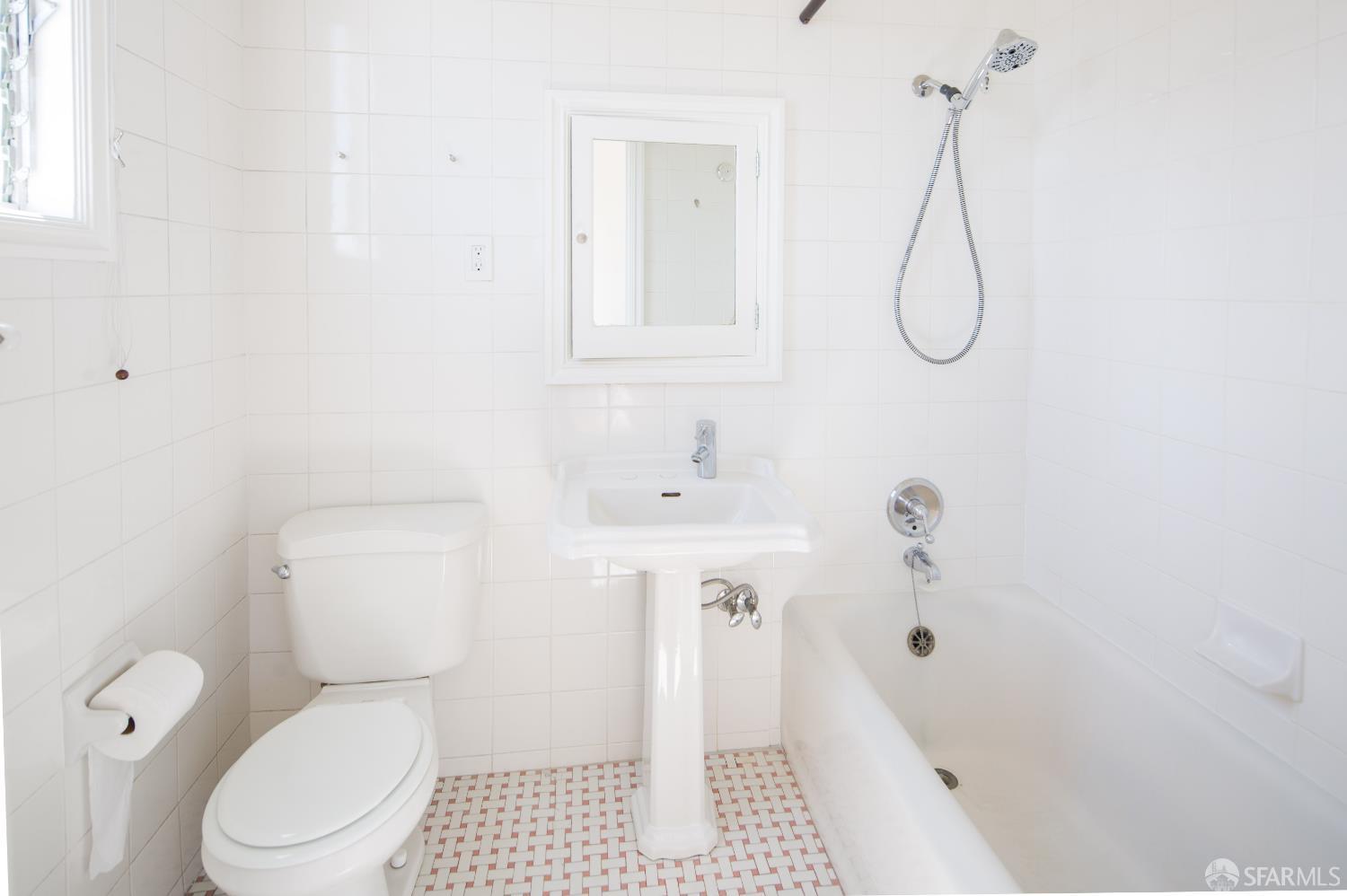 1298 Sacramento Street #10 - Photo 5