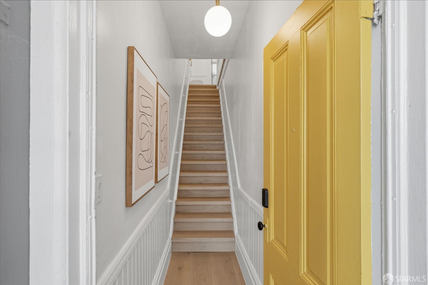 527 Birch Street - Photo 3