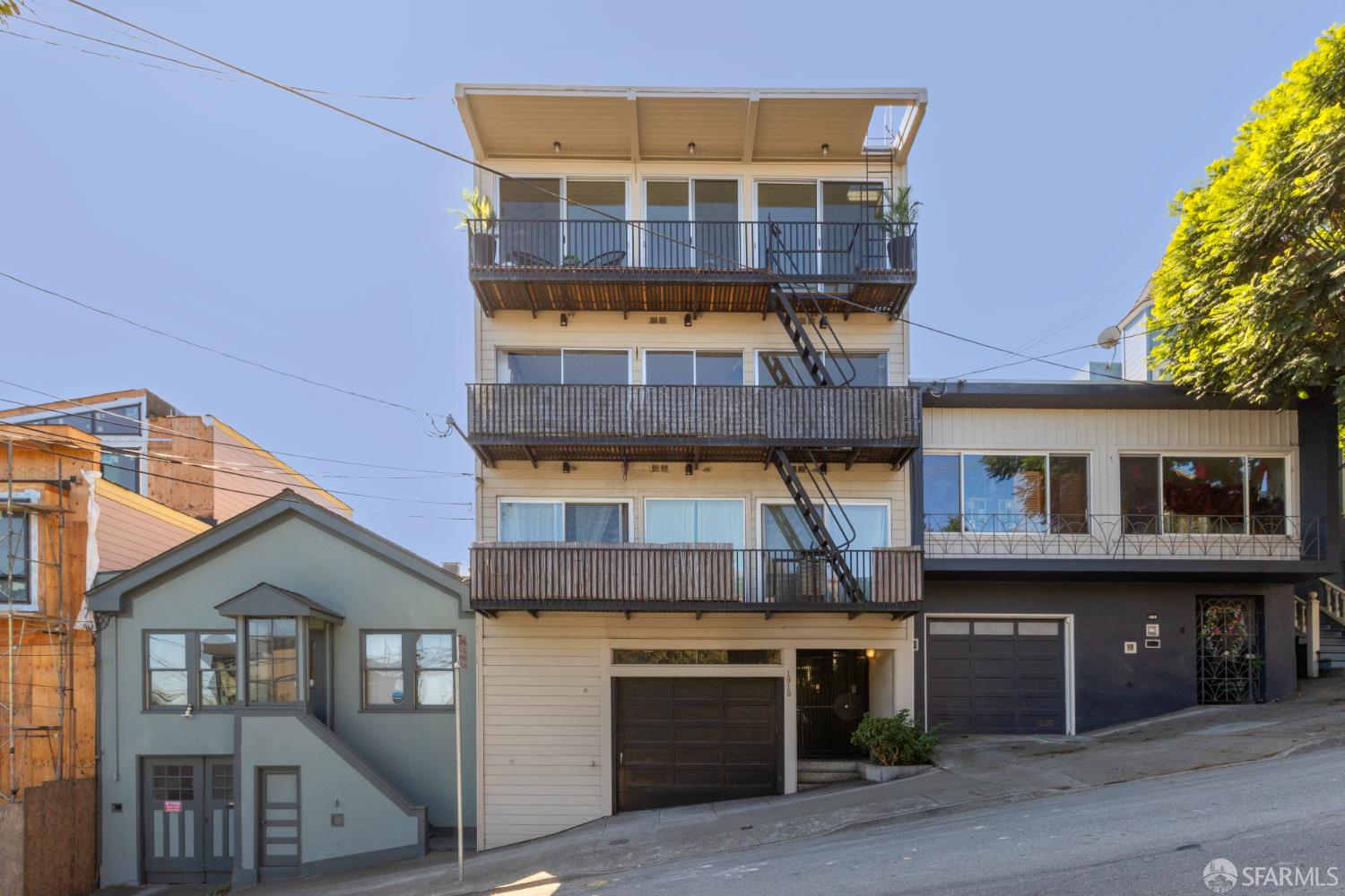 1919 20th Street #2 - Photo 2