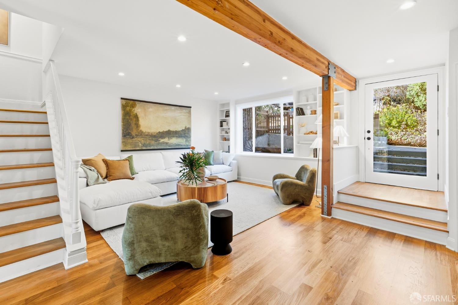 471 Valley Street - Photo 3