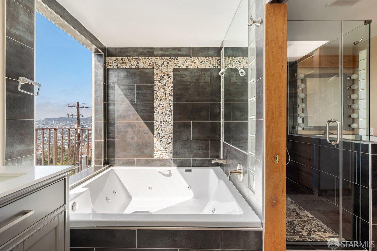 875 Vermont Street #300 - Photo 3
