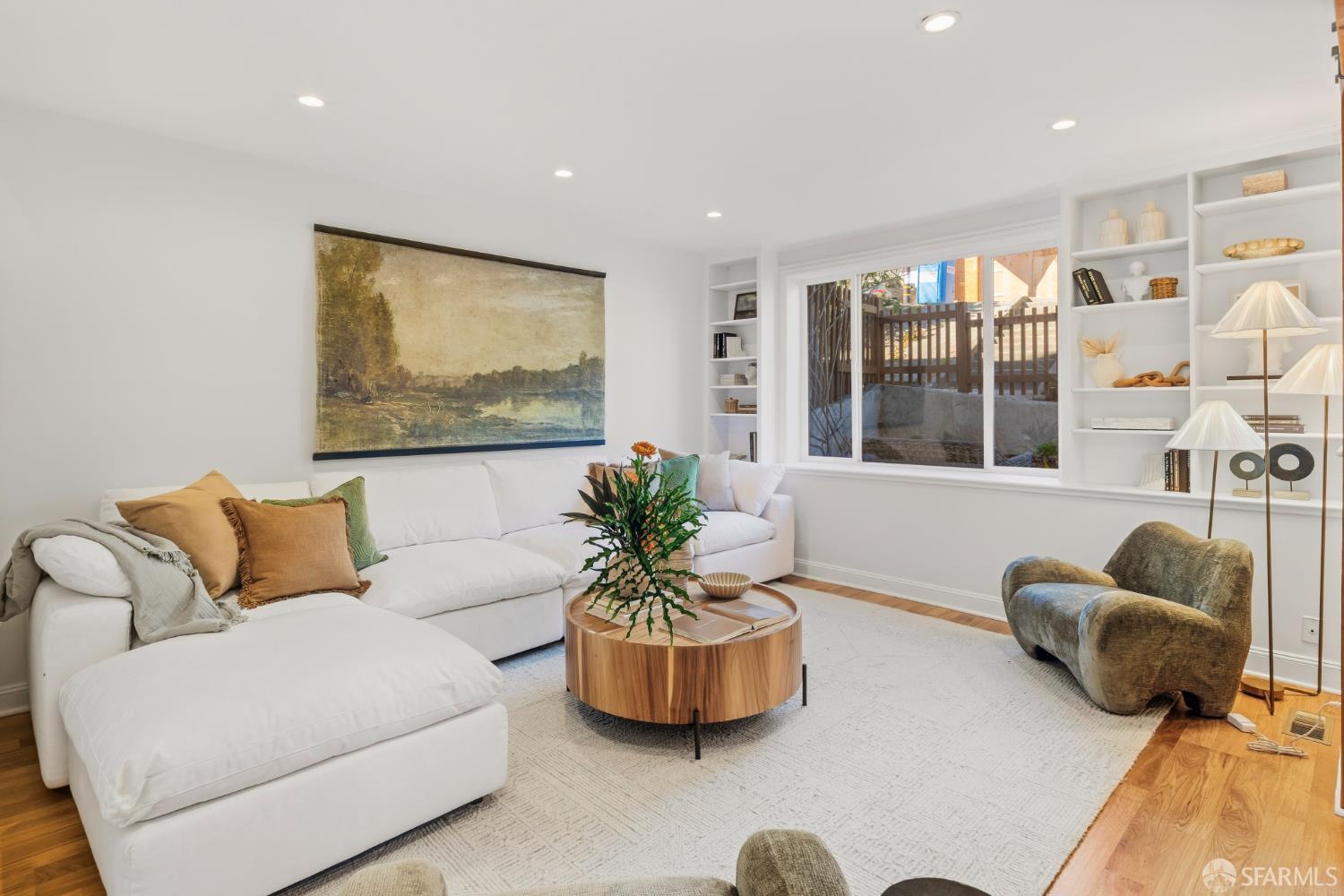 471 Valley Street - Photo 5