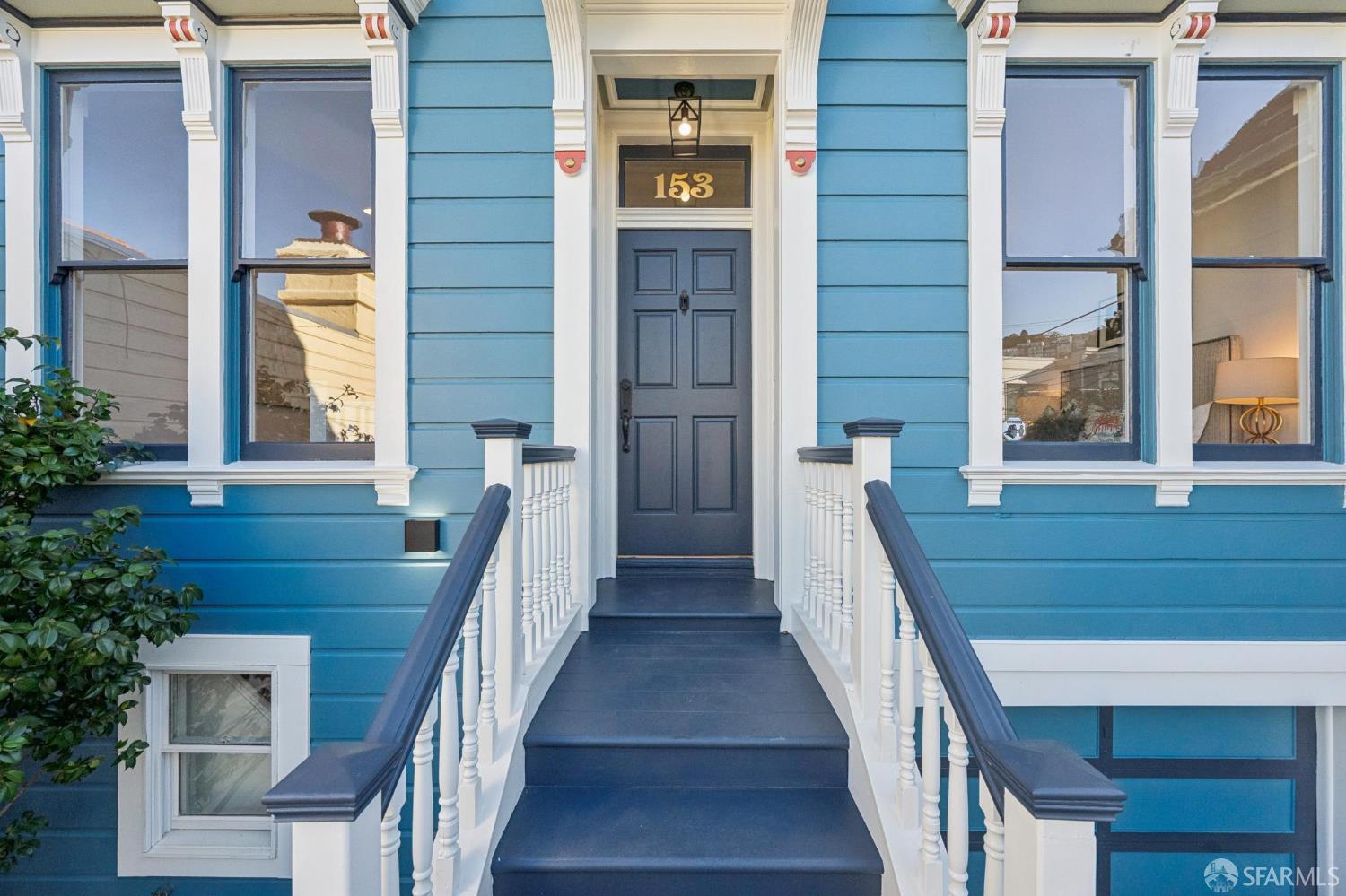 153 Caselli Avenue - Photo 4