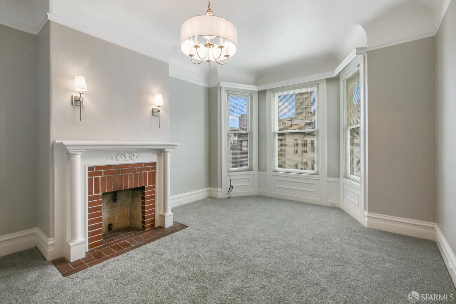 932 Greenwich Street - Photo 2