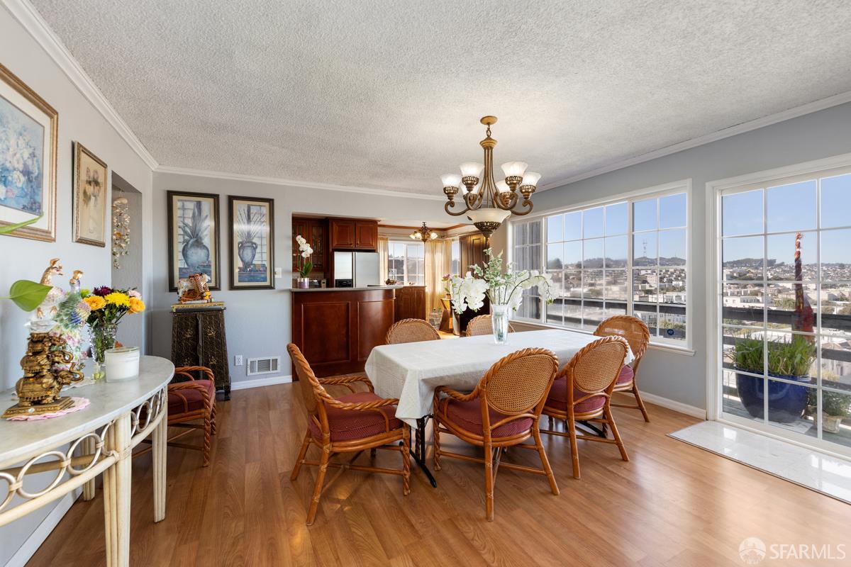30 Karen Court - Photo 3