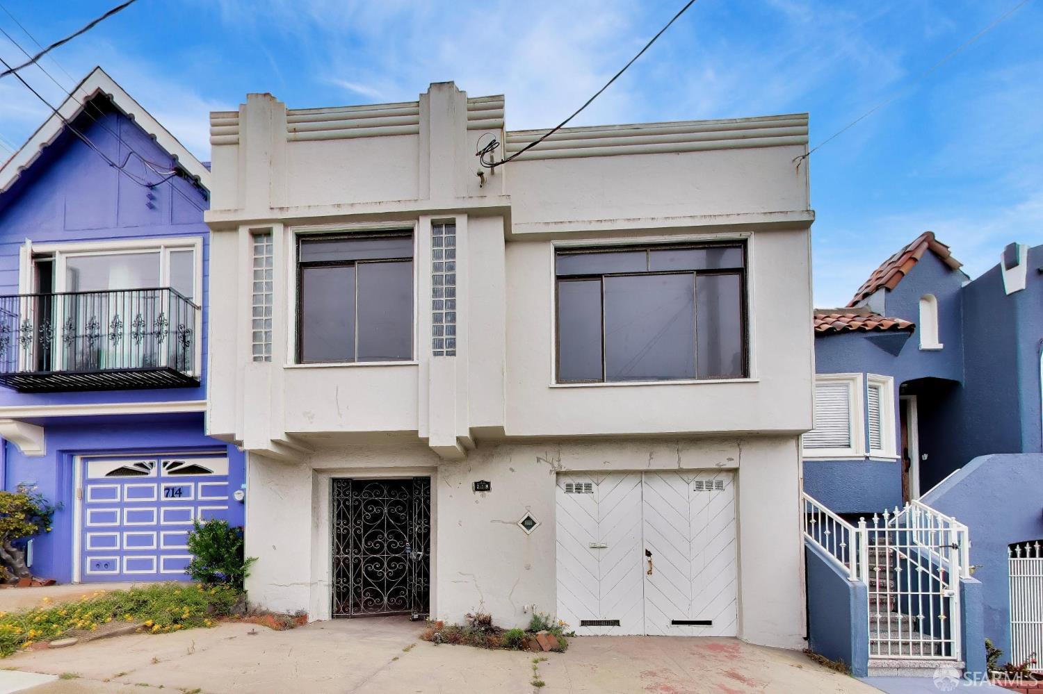 718 46th Avenue - Main photo