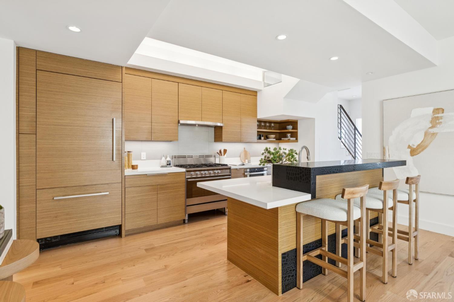 2104 Castro Street - Photo 2