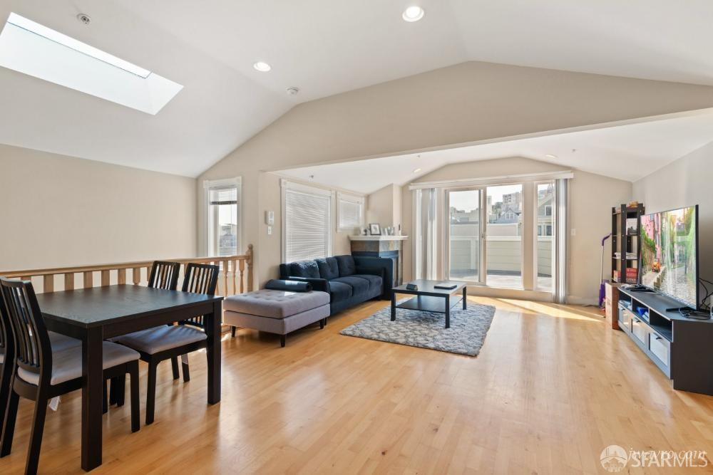 332 Jersey Street - Photo 4