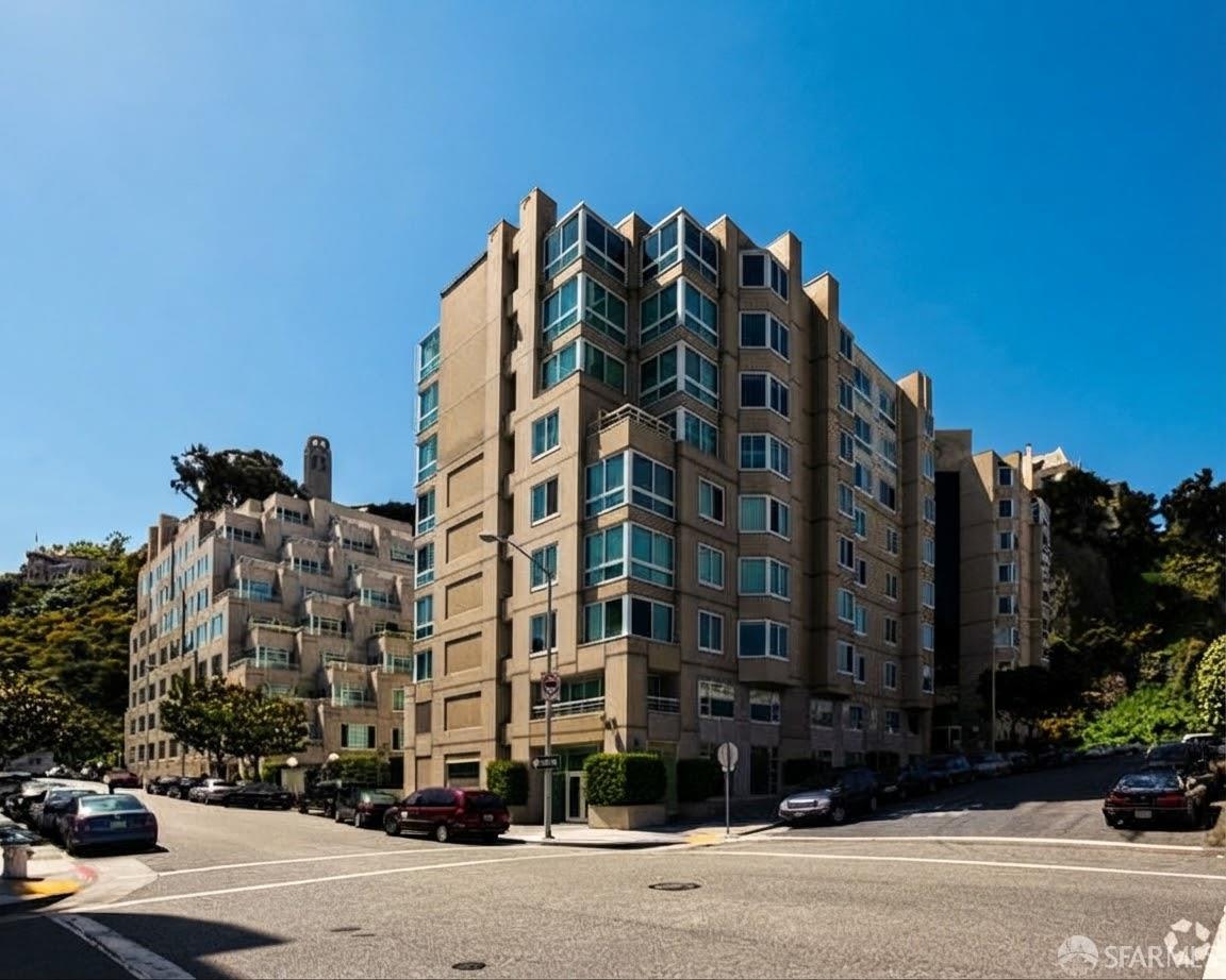 111 Chestnut Street #409 - Main photo