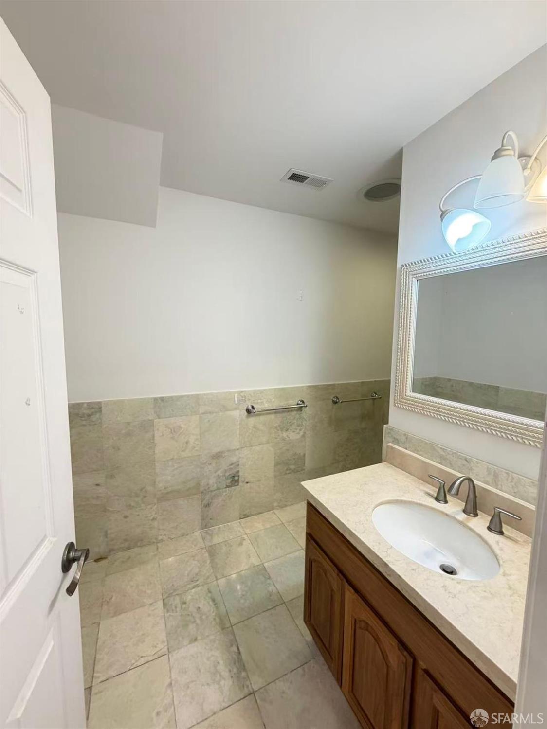 848 Girard Street #3 - Photo 5