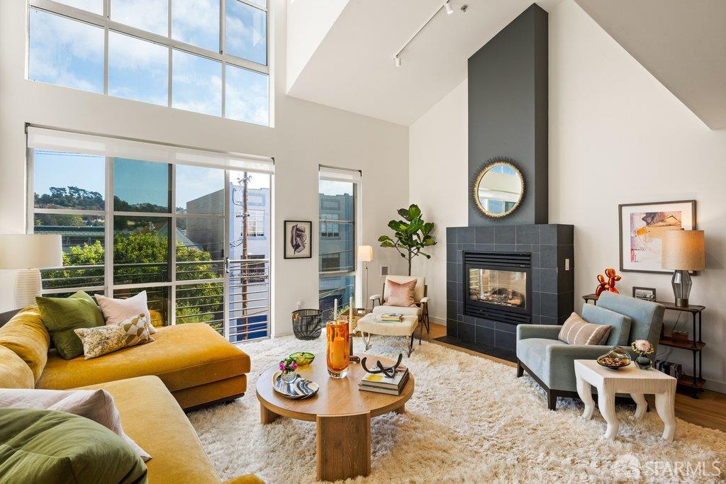 2412 Harrison Street #204 - Photo 4