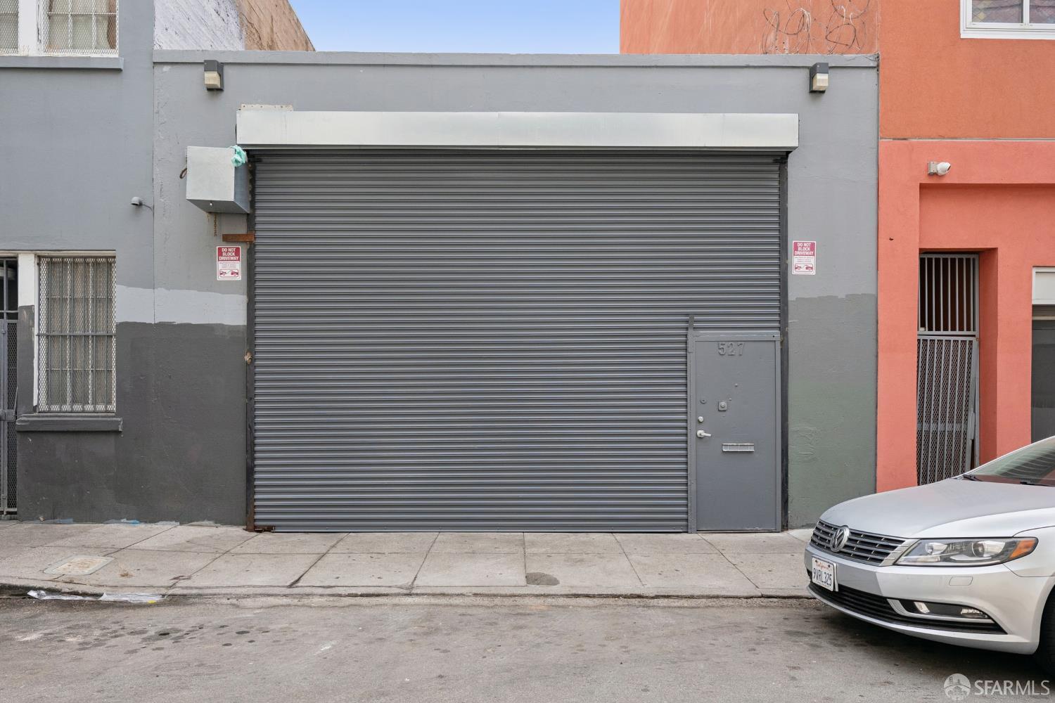 527 Stevenson Street - Photo 2