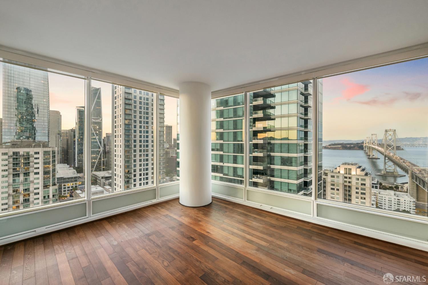 425 1st Street #2707 - Photo 4