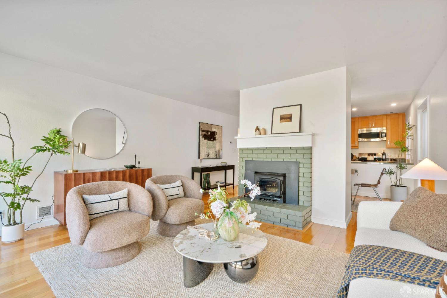 2700 Diamond Street - Photo 3