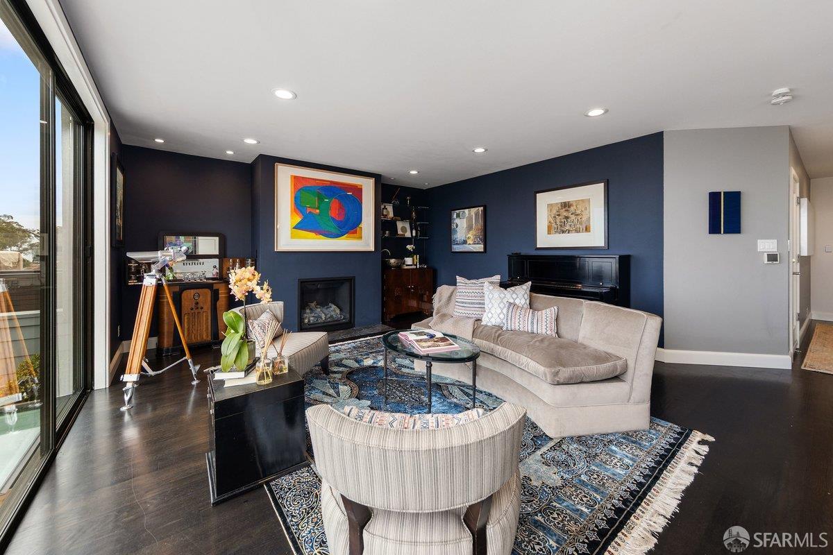 52 Clarendon Avenue - Photo 5