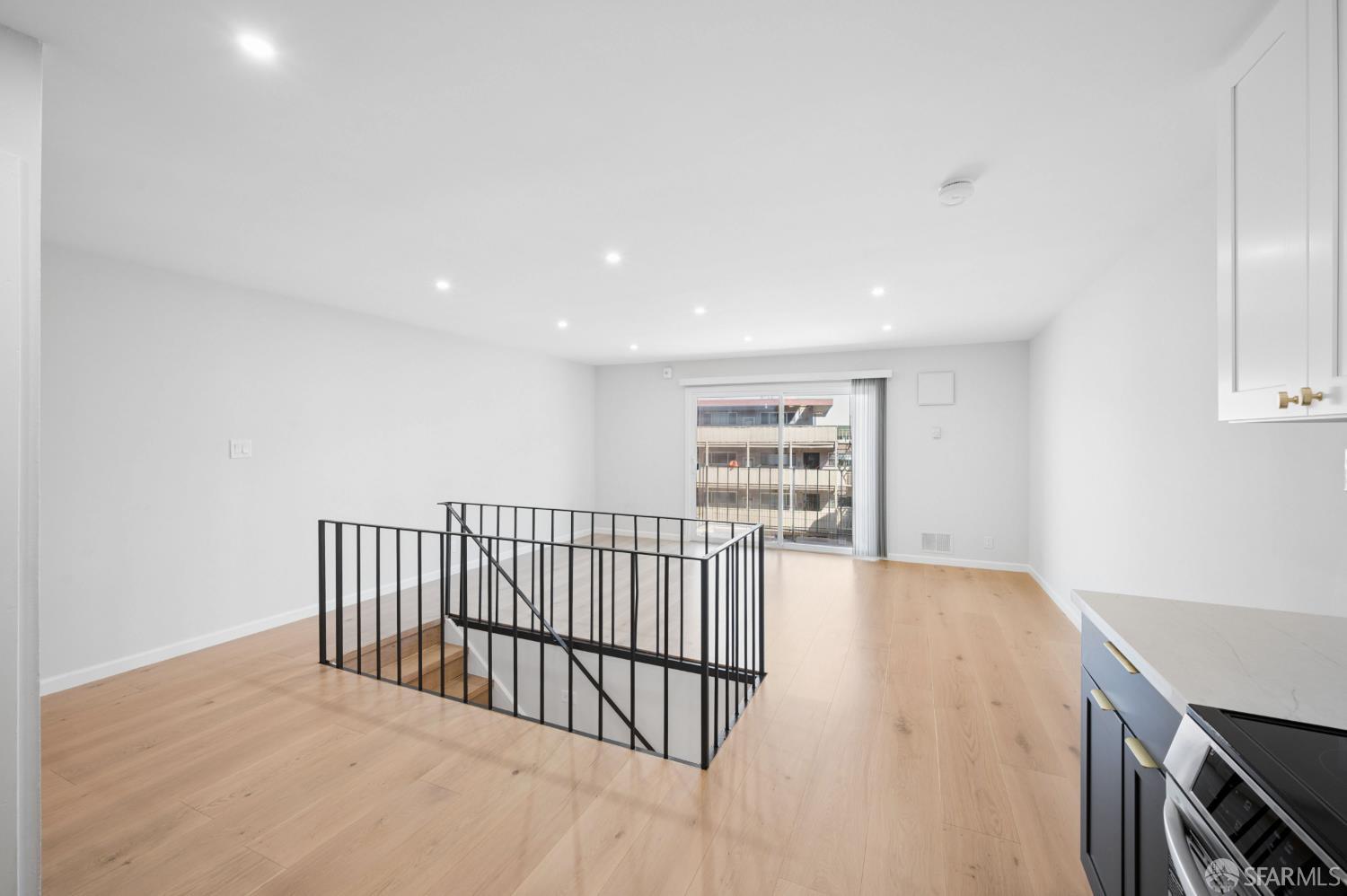 646 Corbett Avenue #204 - Main photo