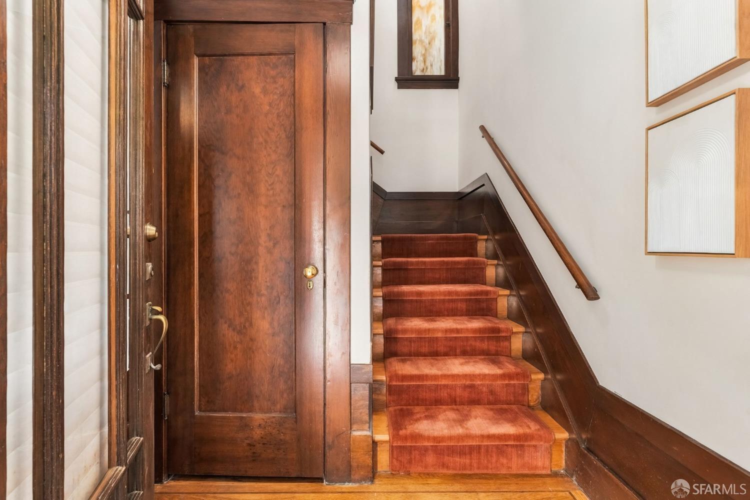 387 Eureka Street - Photo 3