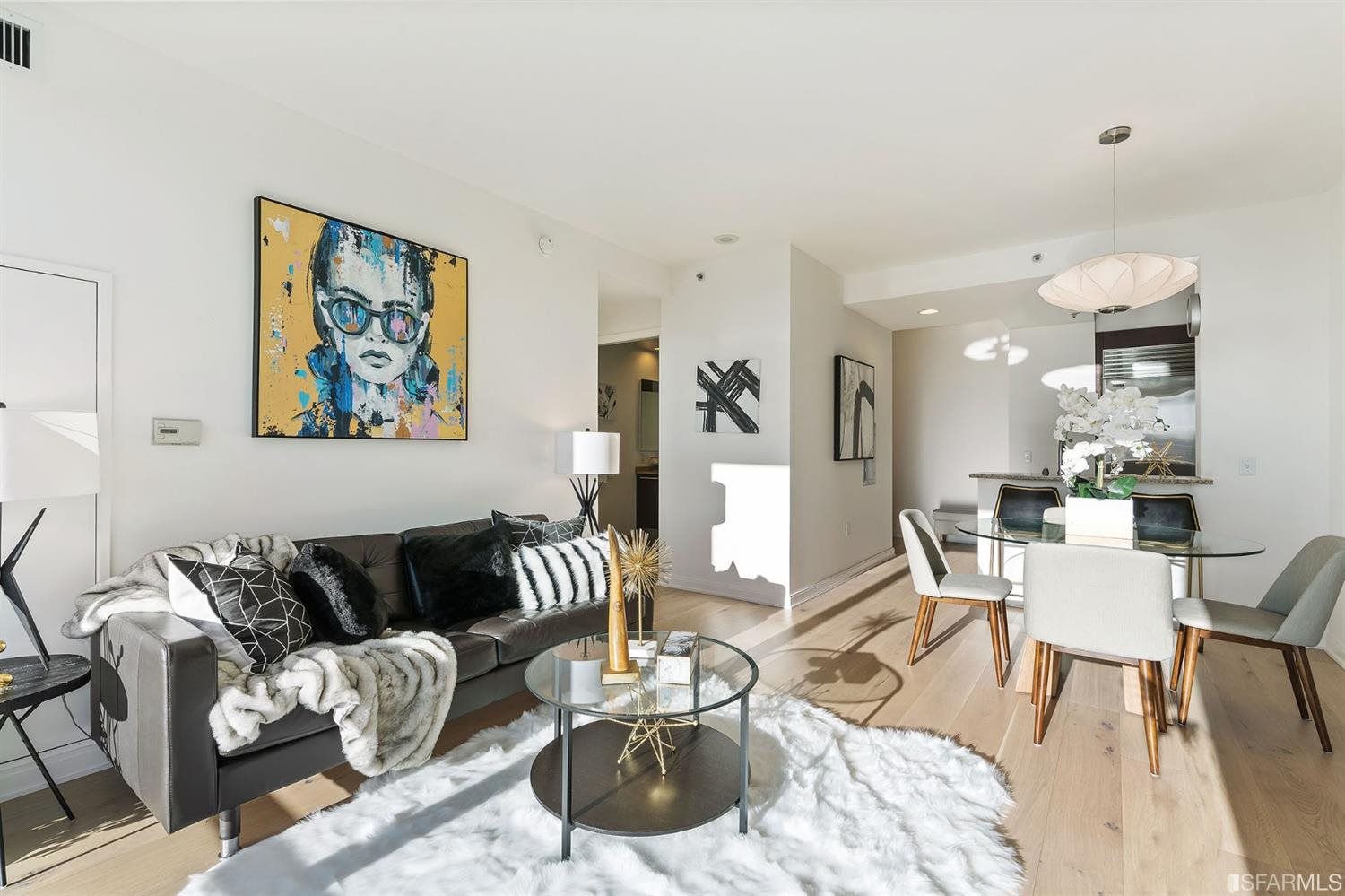 425 1st Street #4705 - Photo 3