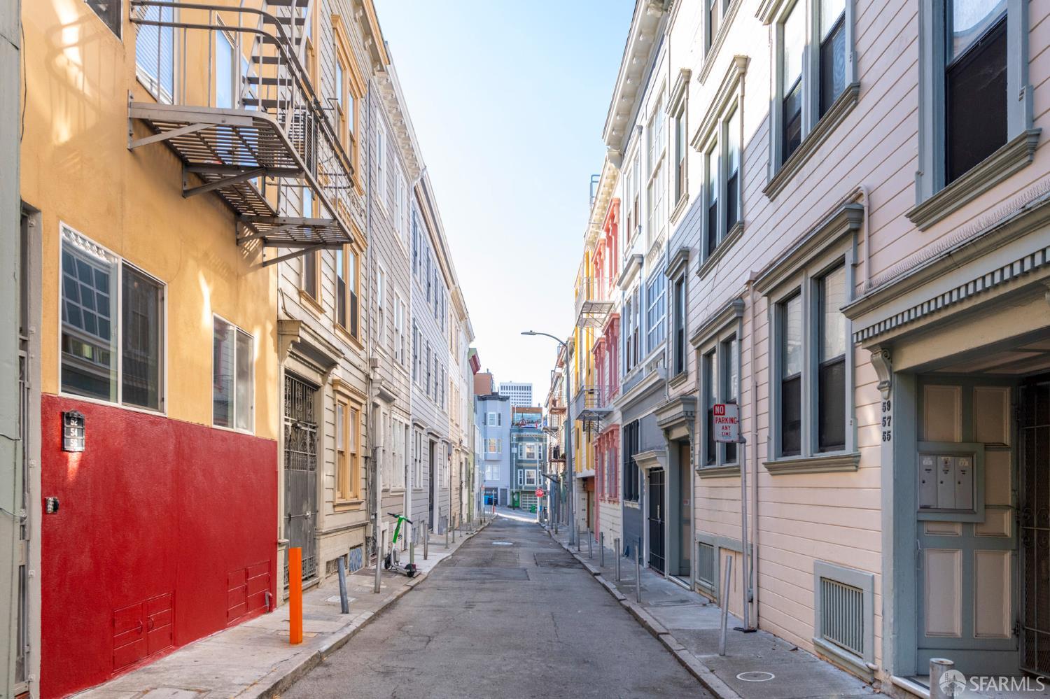 52-56 Varennes Street - Main photo