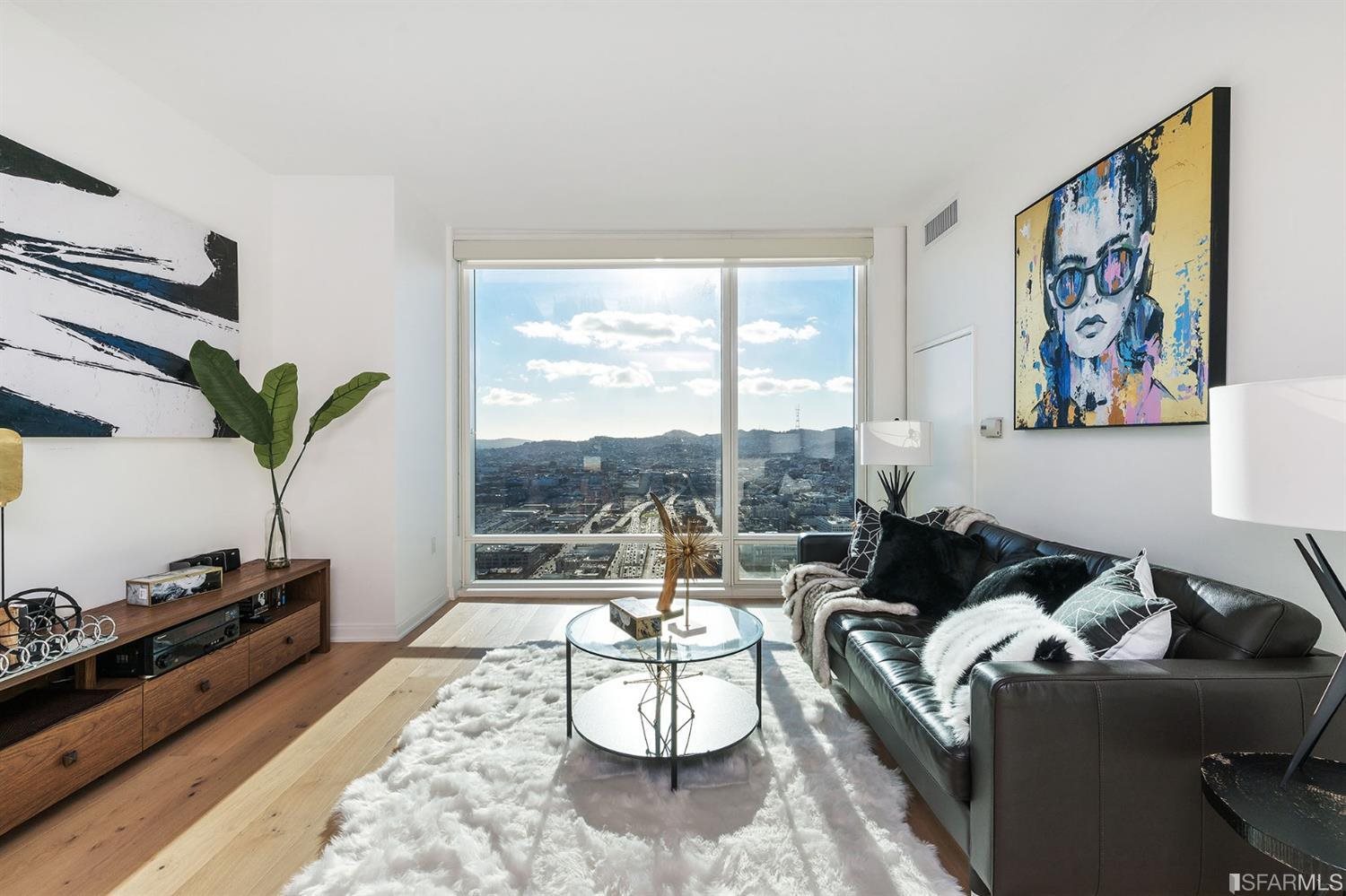 425 1st Street #4705 - Photo 2