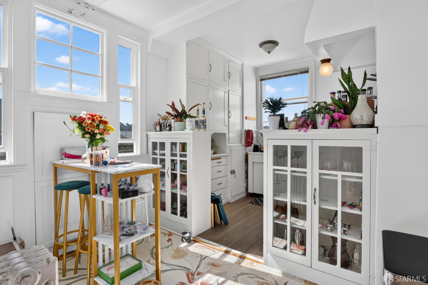 575 12th Avenue - Photo 3
