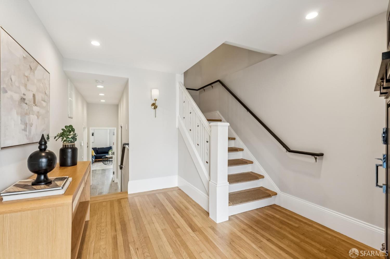 807 42nd Avenue - Photo 3