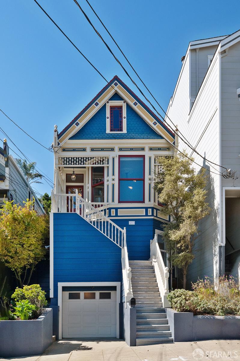 206 Hoffman Avenue - Photo 2