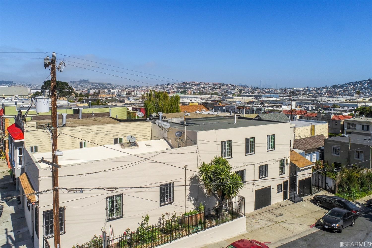 1000 Hollister Avenue - Photo 2