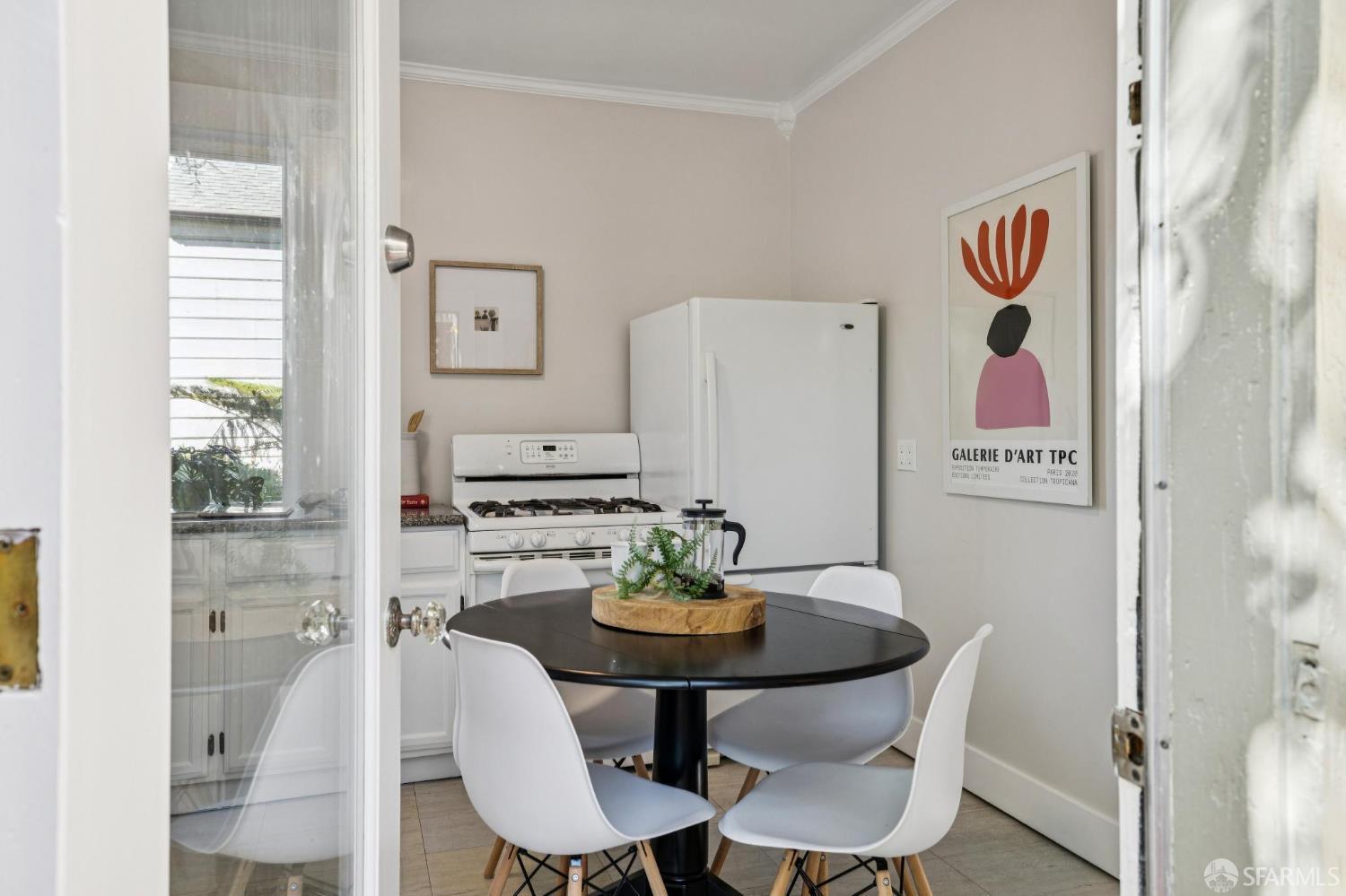 273 29th Street - Photo 3