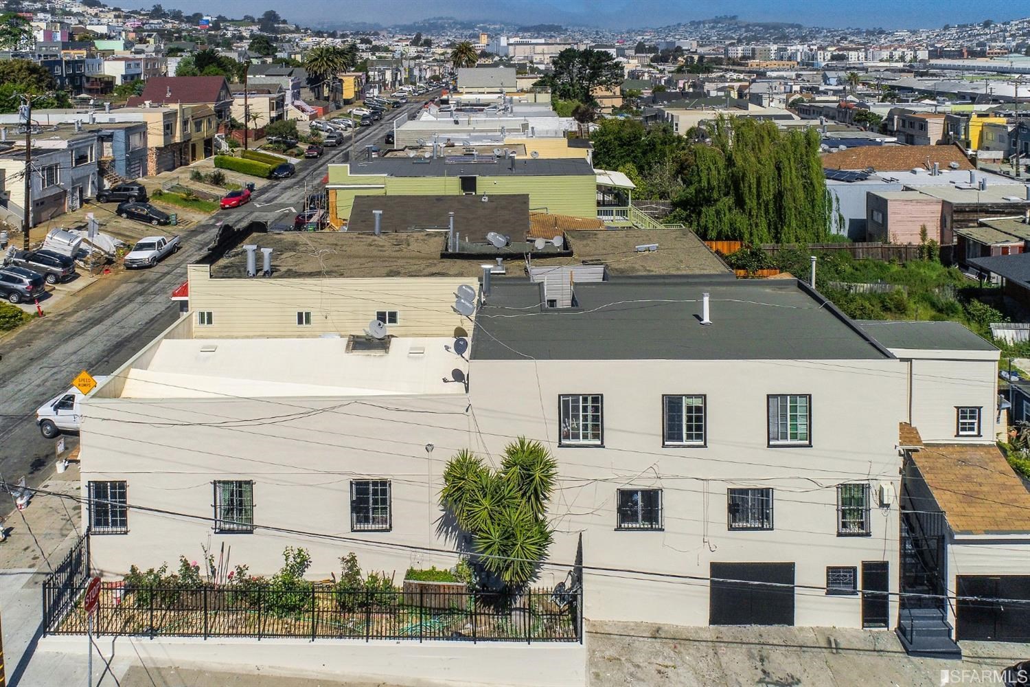 1000 Hollister Avenue, San Francisco