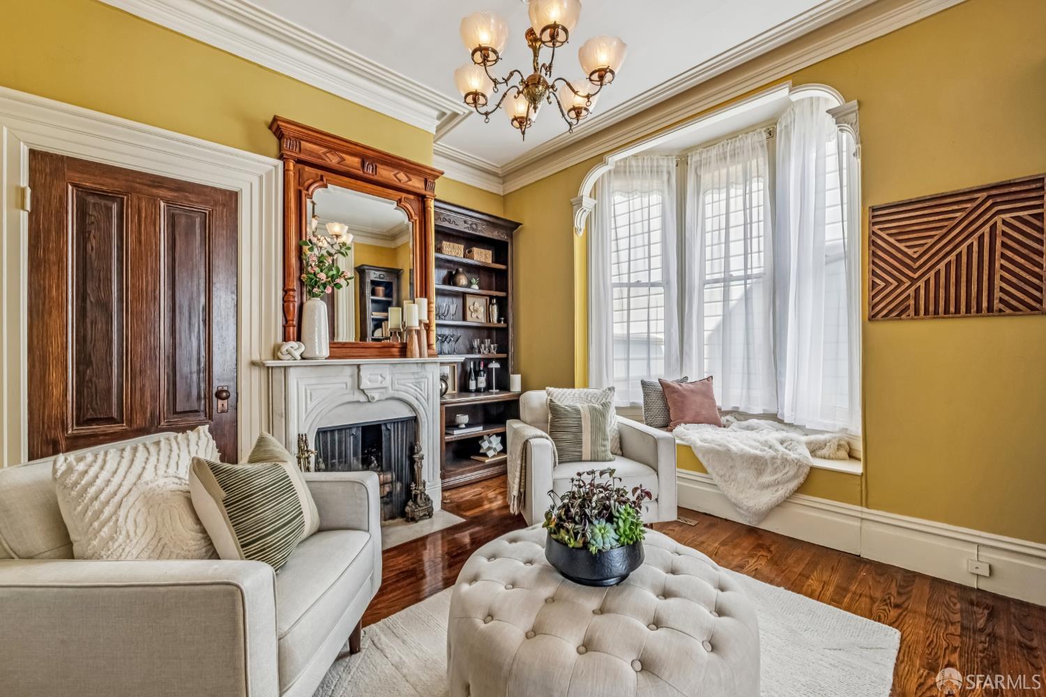 2426 Bush Street - Photo 3