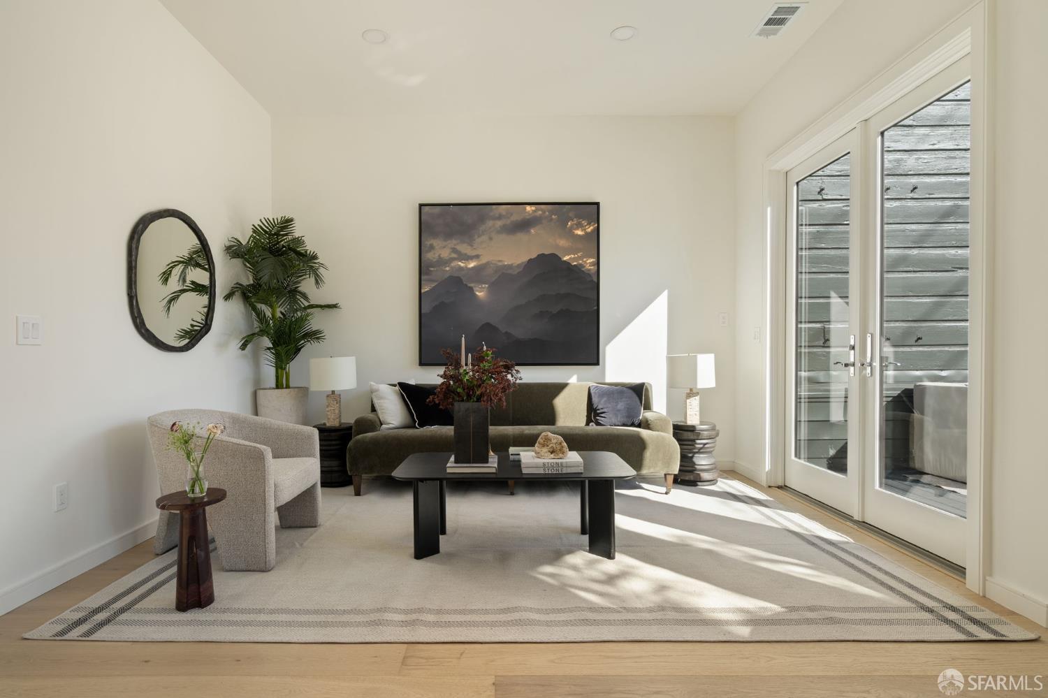 419 Laguna Street - Photo 5