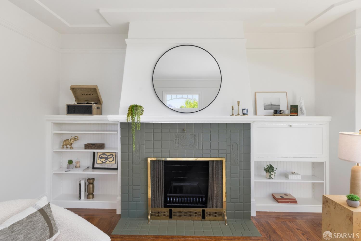 554 Bright Street - Photo 3
