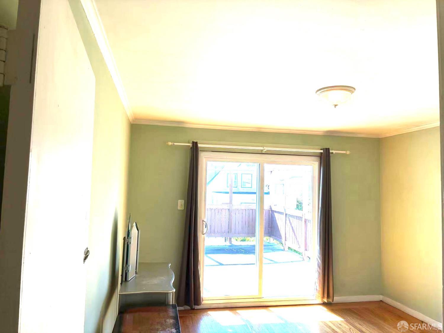 1114 Silver Avenue - Photo 3