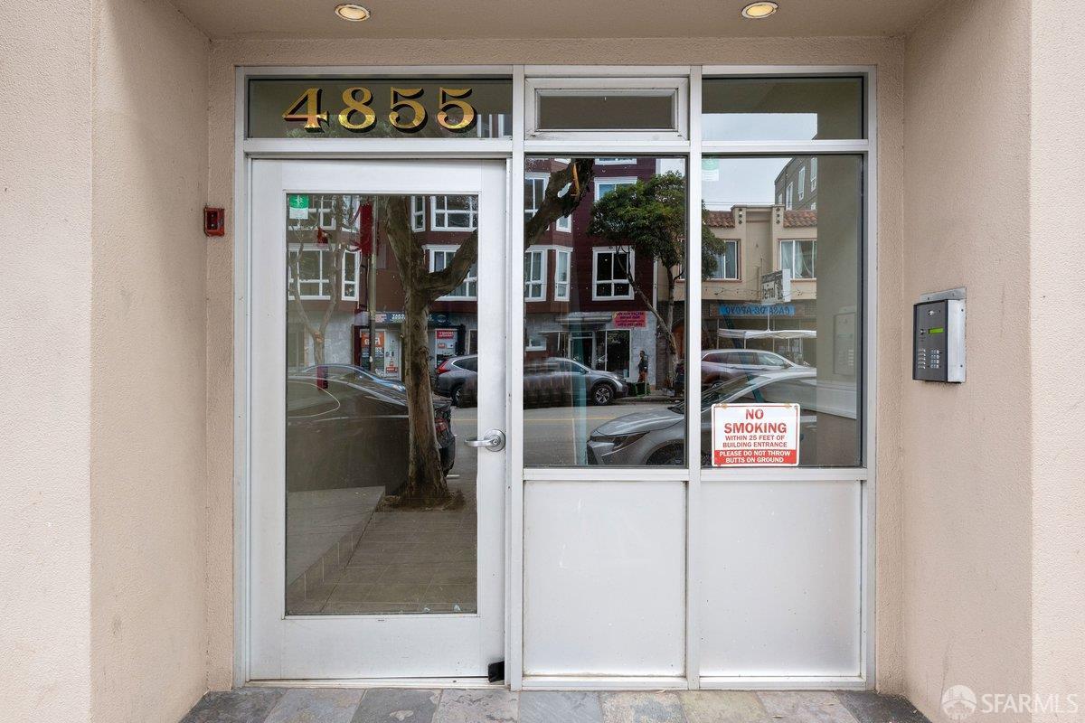 4855 Mission Street #6 - Photo 2