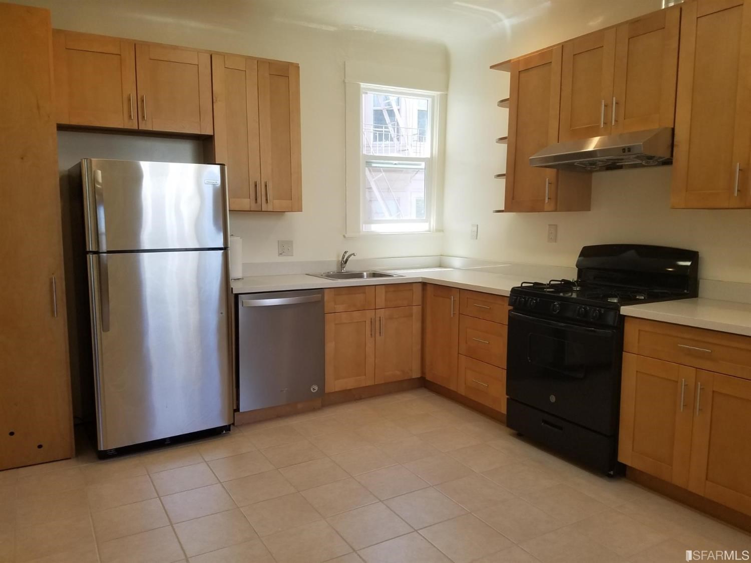 1664 Chestnut Street - Main photo