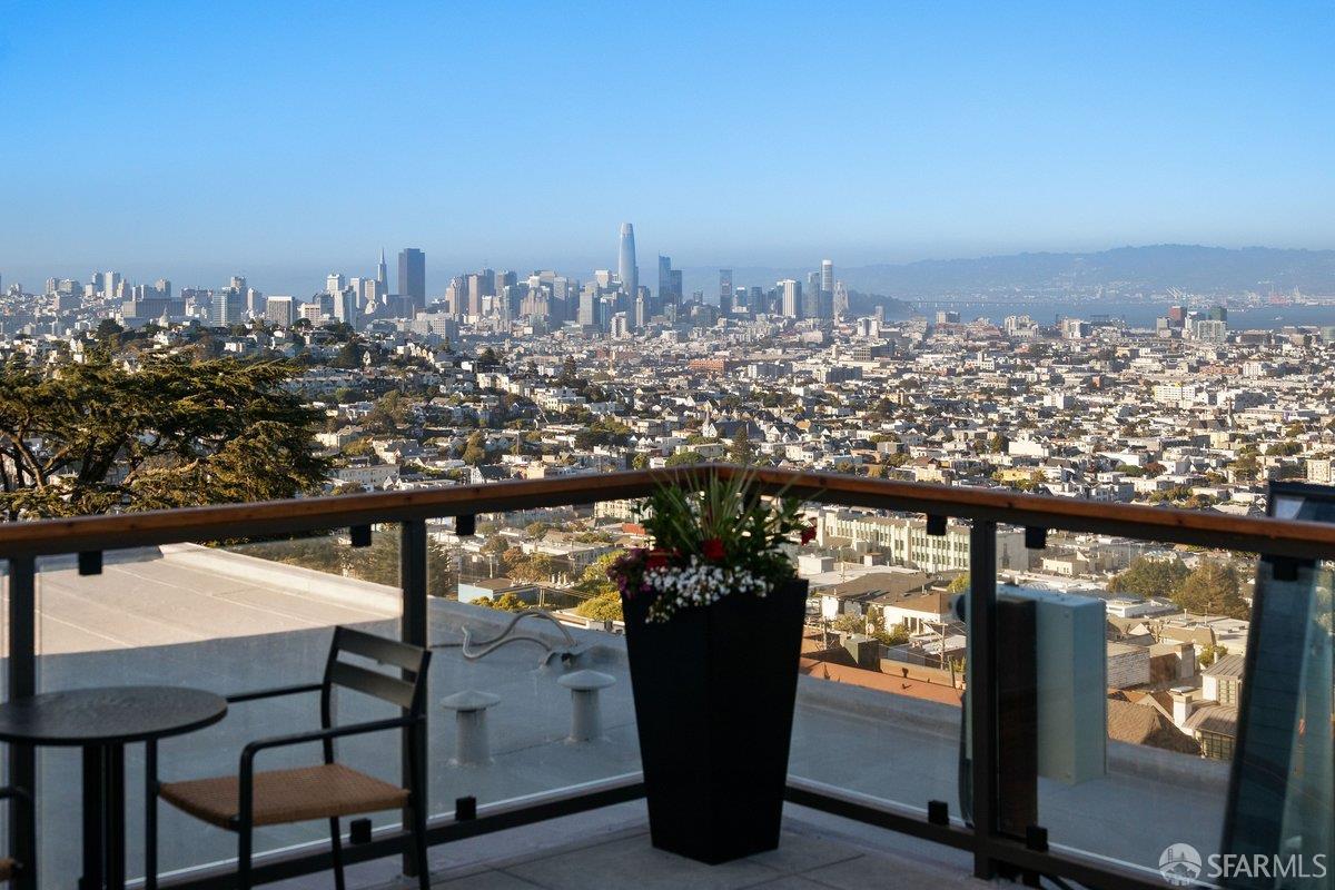755 Duncan Street - Photo 5