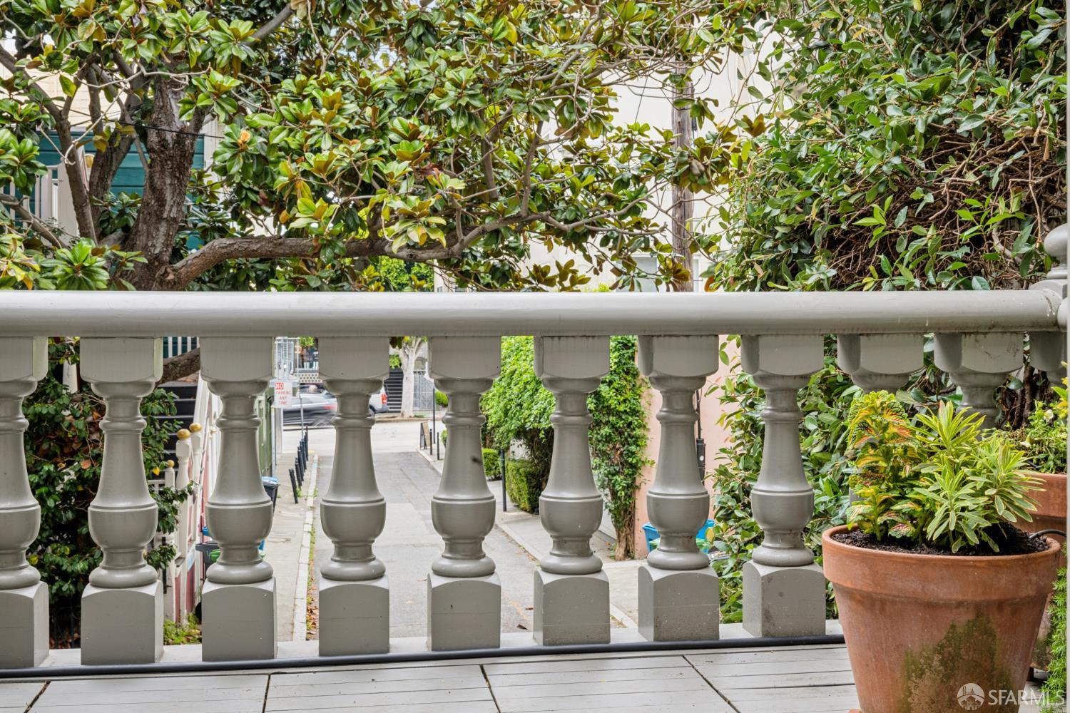 8 Charlton Court - Photo 5