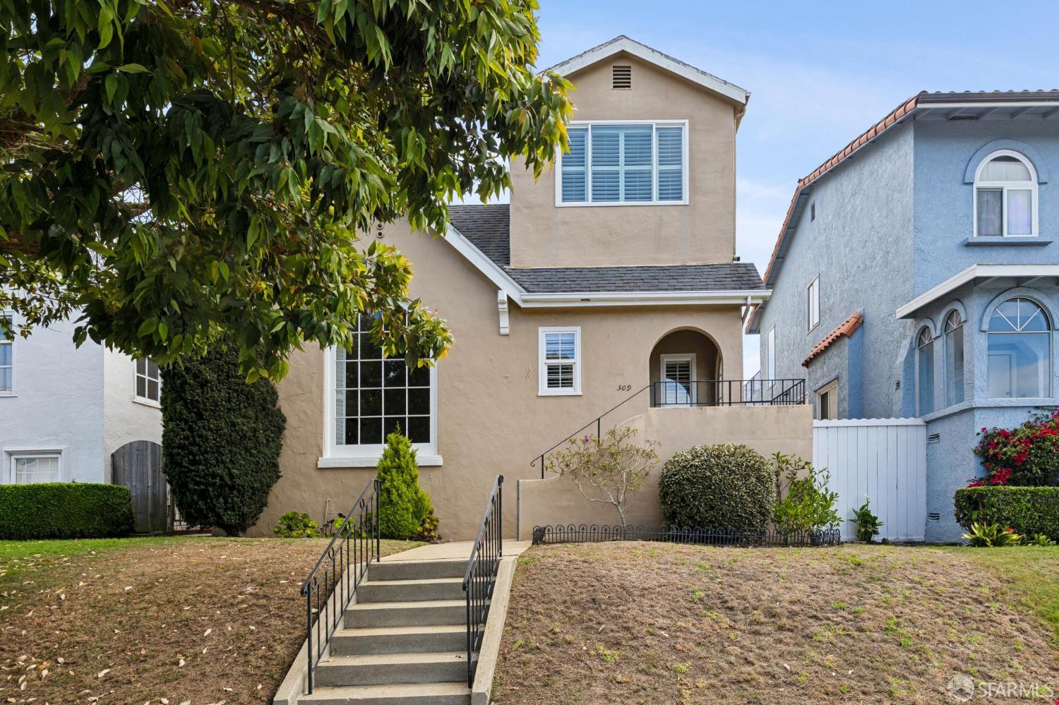 309 San Fernando Way - Photo 3