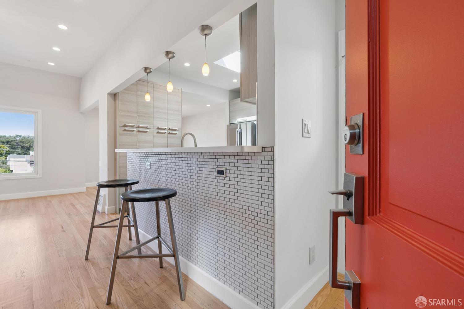 3015-3017 Irving Street - Photo 2