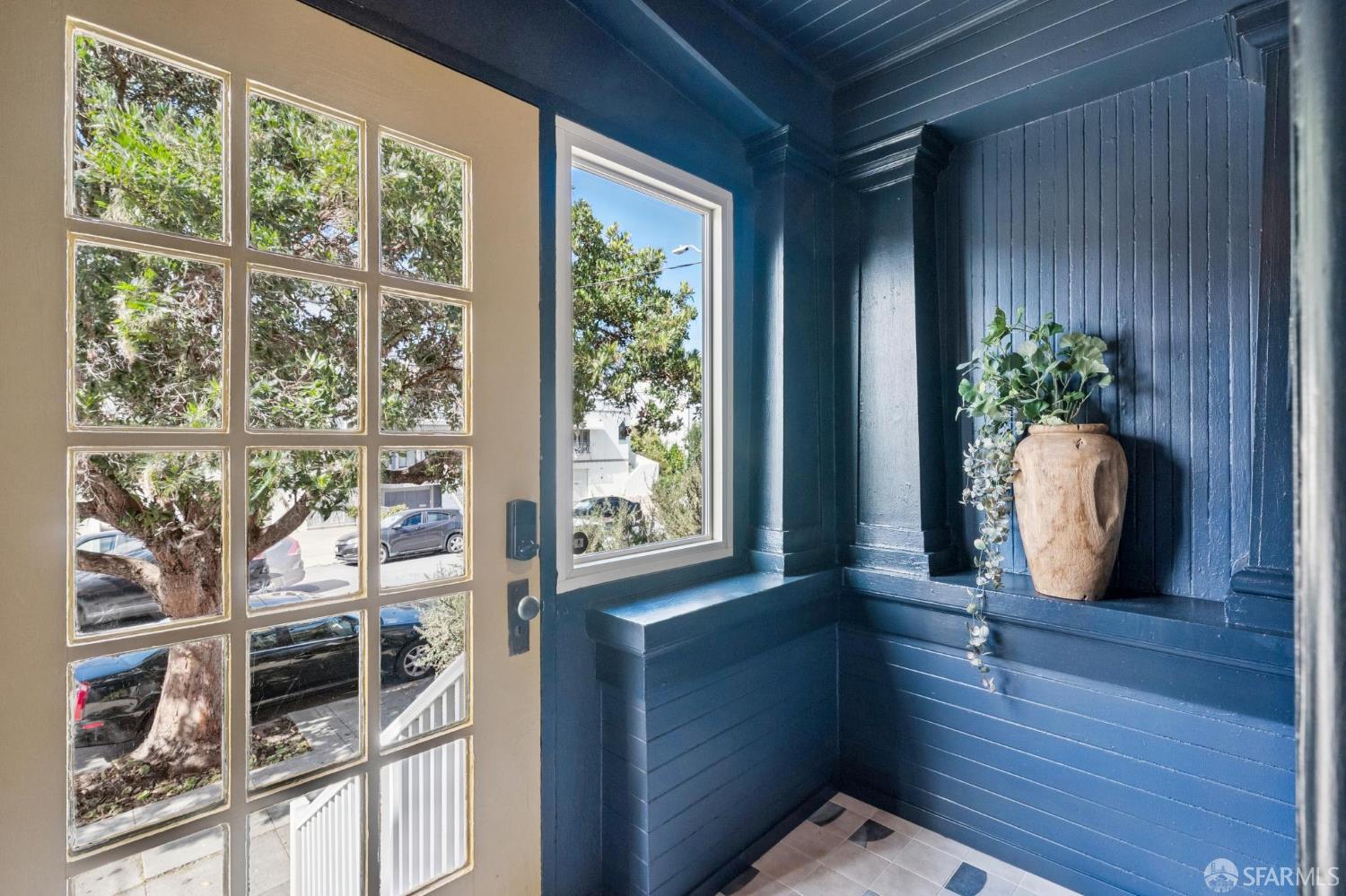 443 Lisbon Street - Photo 4