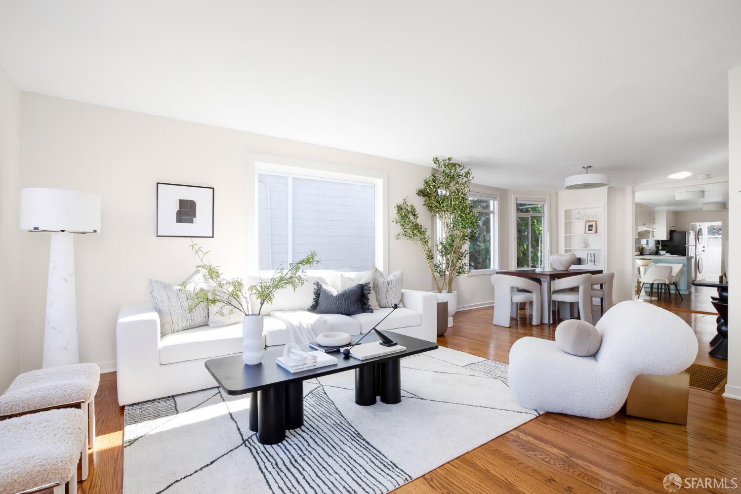 465 30th Street - Photo 2