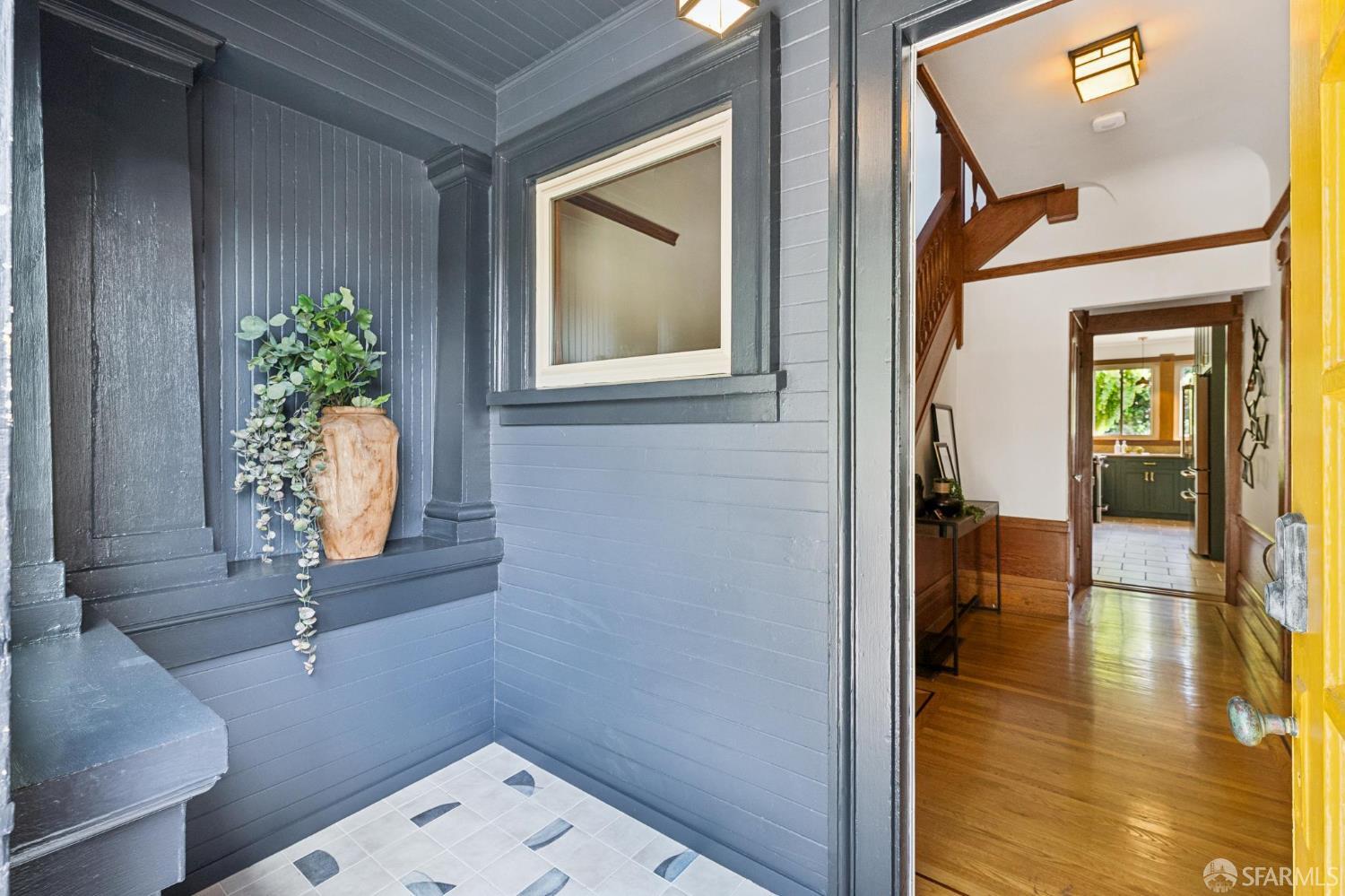 443 Lisbon Street - Photo 3