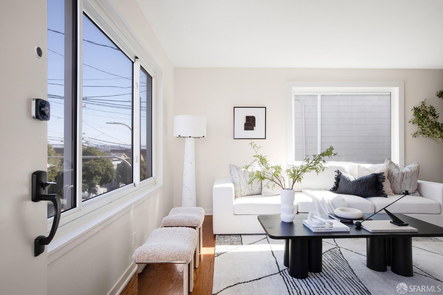 465 30th Street - Photo 3