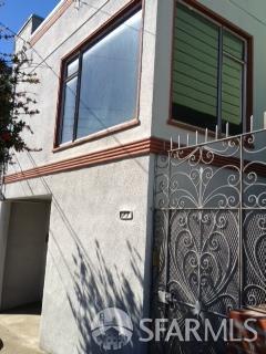 27 Lakeview Avenue - Main photo