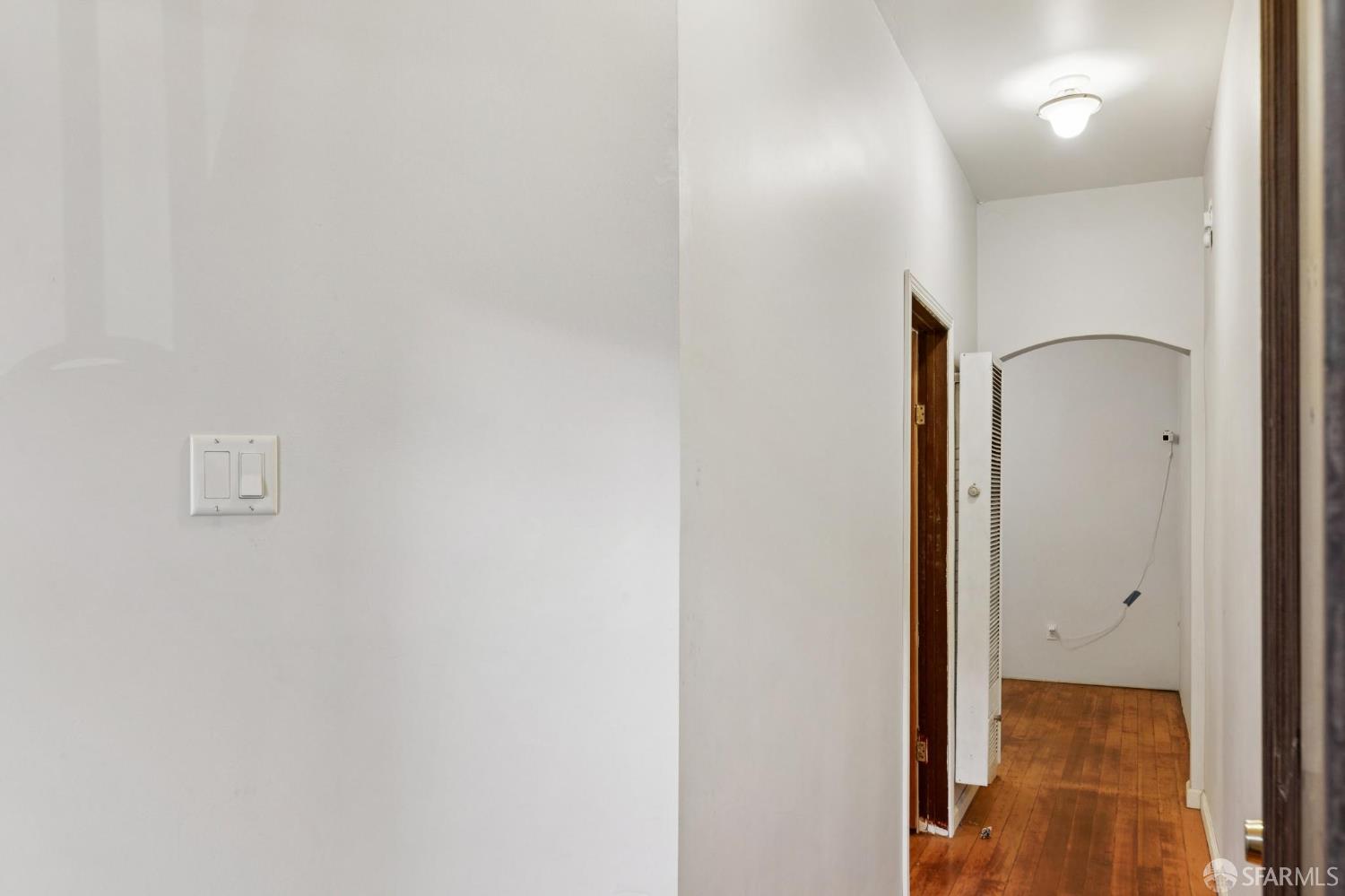 185-191 Hampshire Street - Photo 4