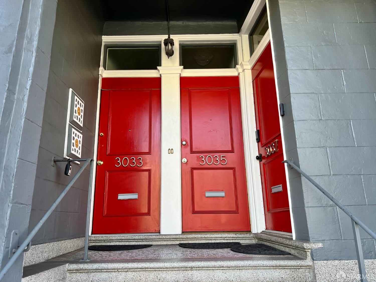 3035 California Street - Photo 3