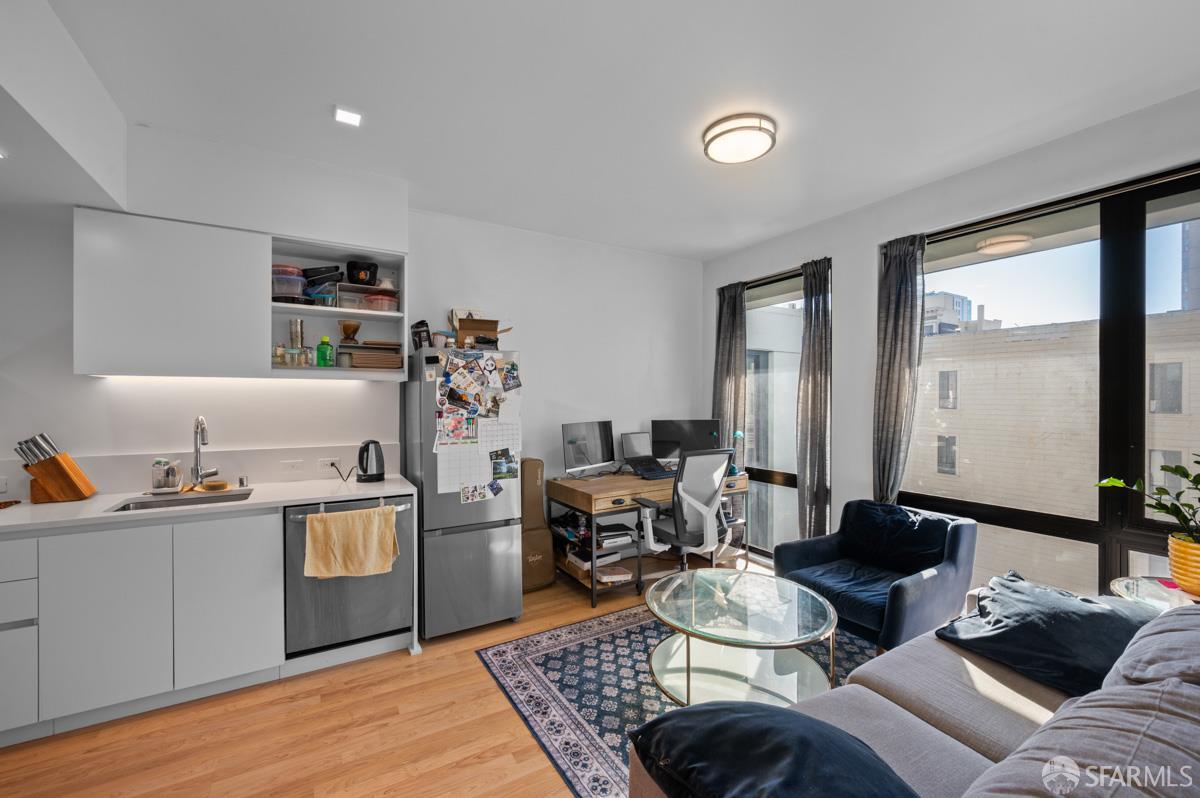 1545 Pine Street #410 - Photo 5